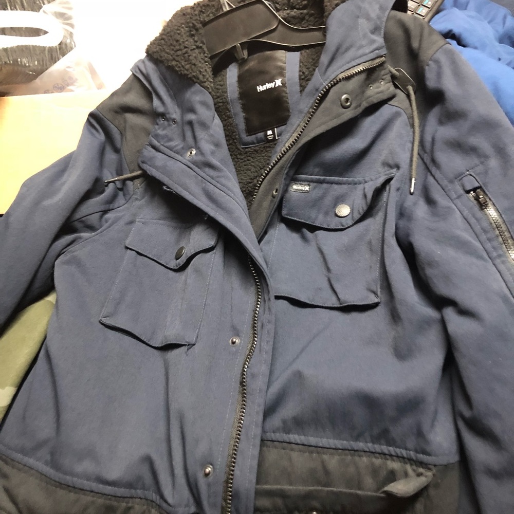 Hurley heavy jacket